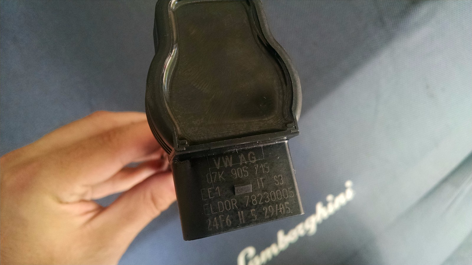 LAMBORGHINI GALLARDO IGNITION SPARK PLUG COIL OEM 07K905715 