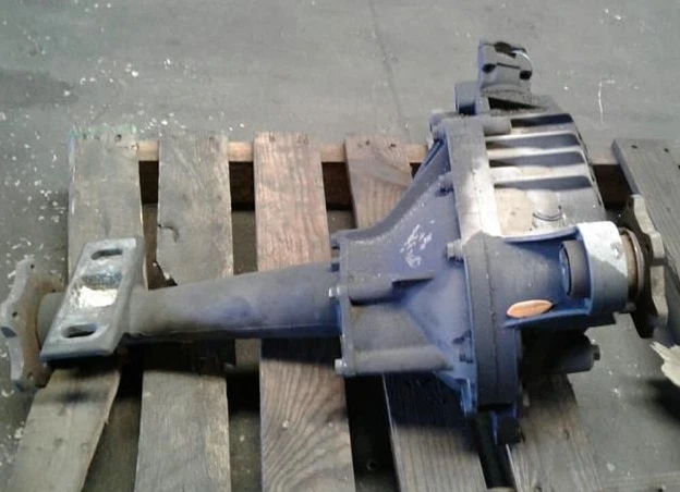 Conjunto de portador diferencial delantero Cadillac Escalade 2002-2006 OEM 3,73 relación Foto 2 de 3