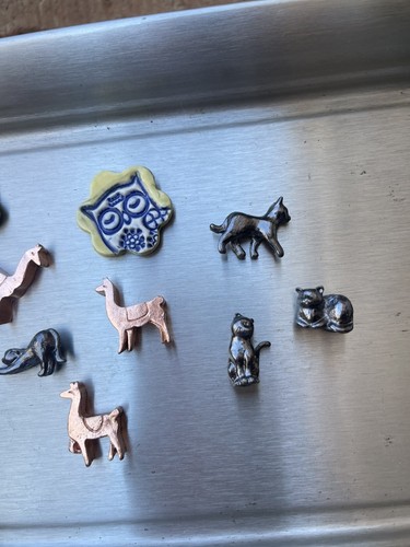 Mini Animal Magnets Cat, Llama, Owl Pottery Metal - Picture 3 of 4