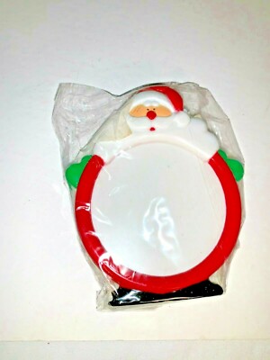 New Plastic Jolly Santa 5 Piece Coaster Set For Christmas / Holidays
