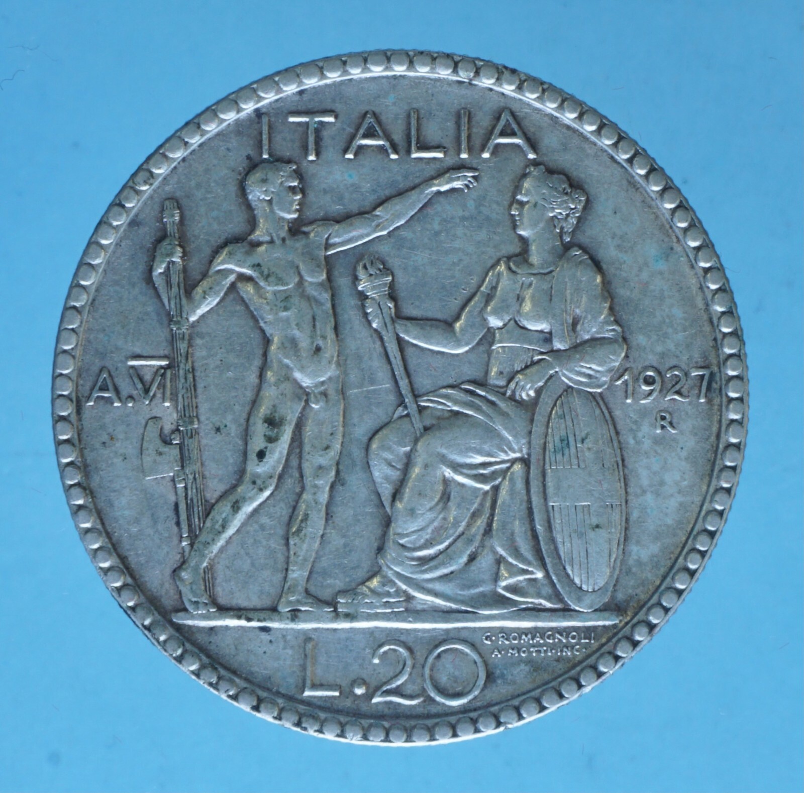 Foto 1 di 2