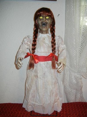 TALKING ANNABELLE HAUNTED POSSESSED DOLL HALLOWEEN HORROR DISPLAY PROP FIGURE