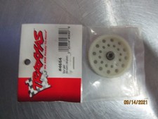 Traxxas 4684 84th Spur Gear 84 tooth 48 pitch