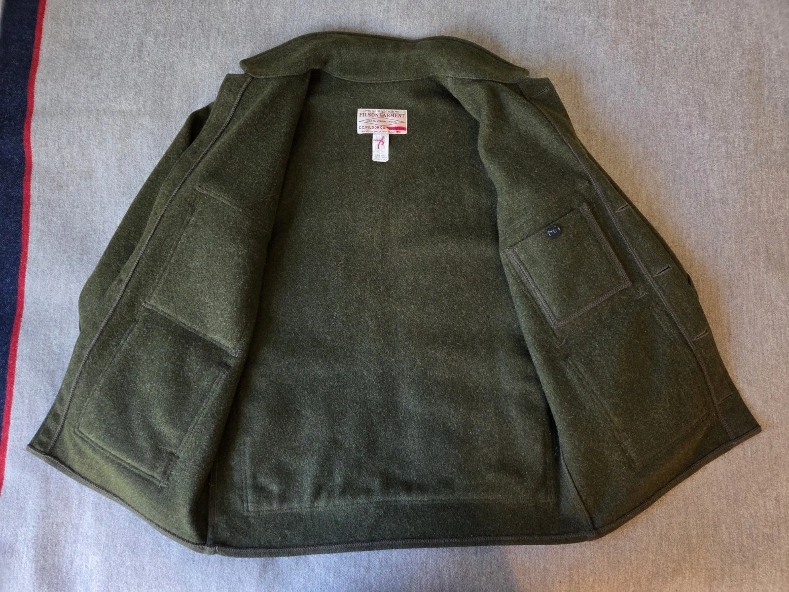 Filson Mackinaw Wool Cruiser Jacket | Size 40 | Forest Green | MSRP $599 | MiUSA - product detail image 4