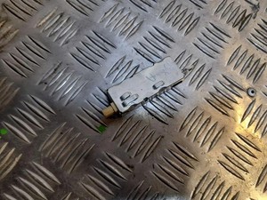 AUDI A4 Allroad 8KH, B8 Antennenverstärker  8K9035225A 2.00 Petrol 33417619