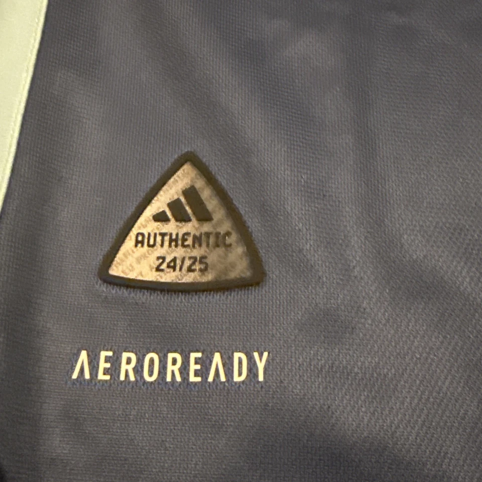 Camiseta deportiva de fútbol Adidas para hombre 24-25 versión auténtica de Kansas City grande L Foto 2 de 4