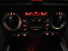 Audi A3 S3 8P Klimaautomatik 2 DIN Klimabedienteil Sitzheizung Stand 8P0820043L