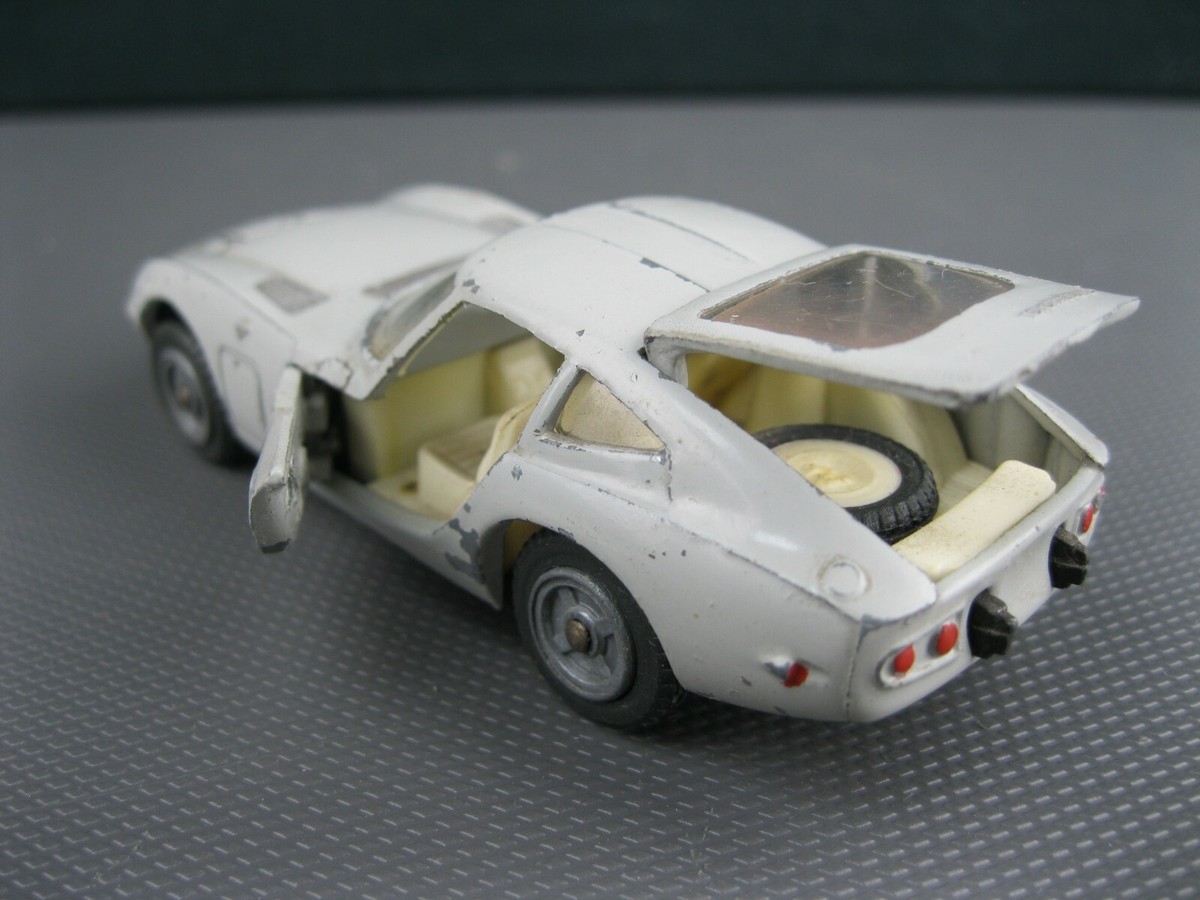 TOYOTA 2000GT メタルモデルカー 第3回 TOYOTA 2000GTのミニカー・アラカルト | 三樹書房 M-BASE