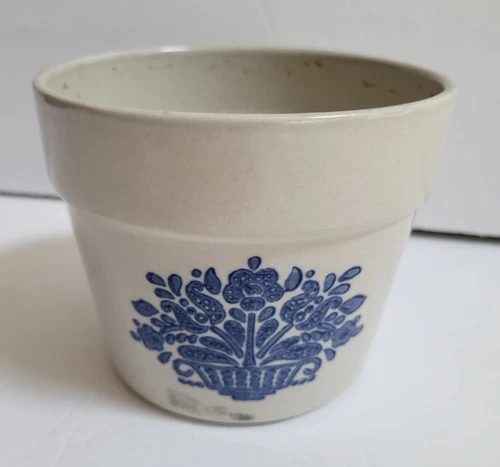 Pfaltzgraff Yorktowne Stoneware FTD 1982 Planter/Flower Pot