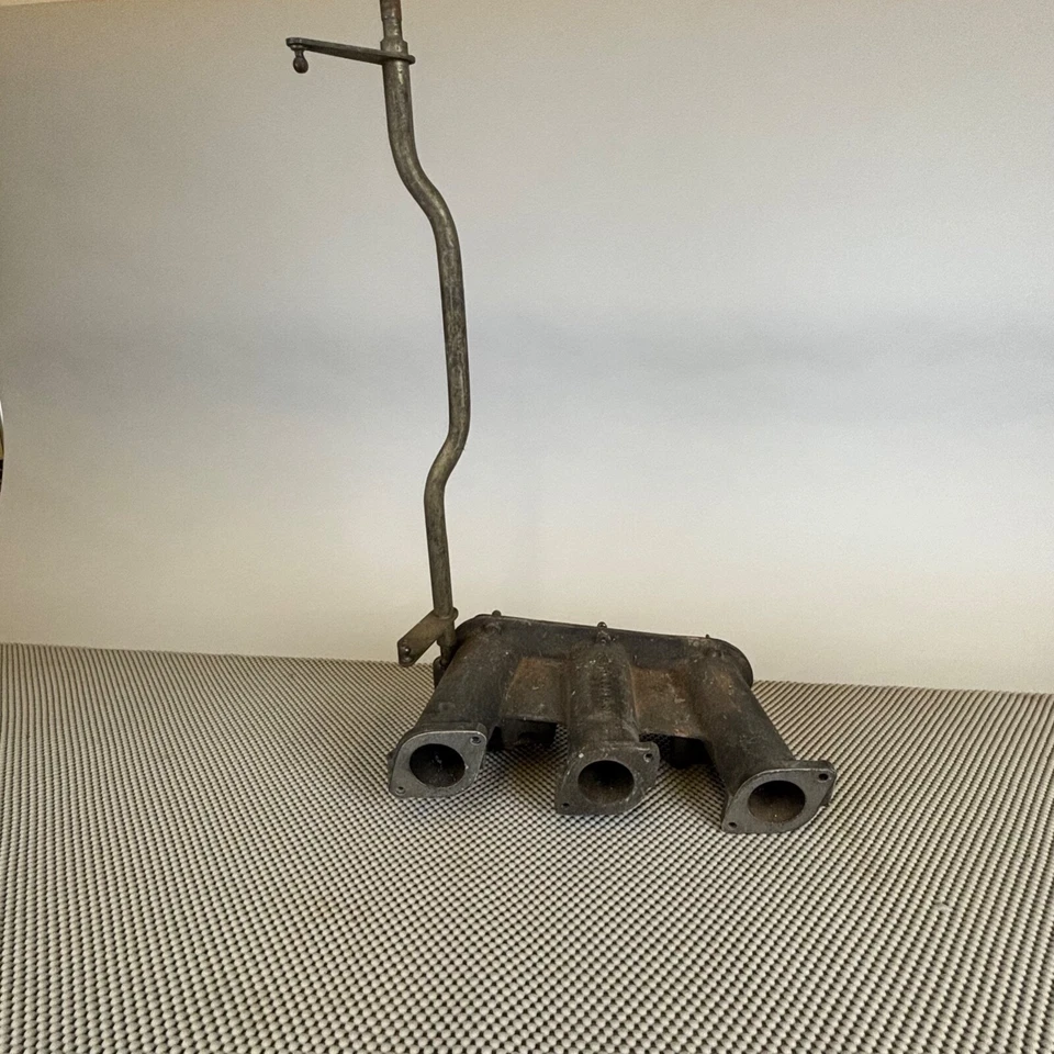 Porsche 911 S 1969 pila de admisión única con esparcidor de pernos Foto 2 de 4