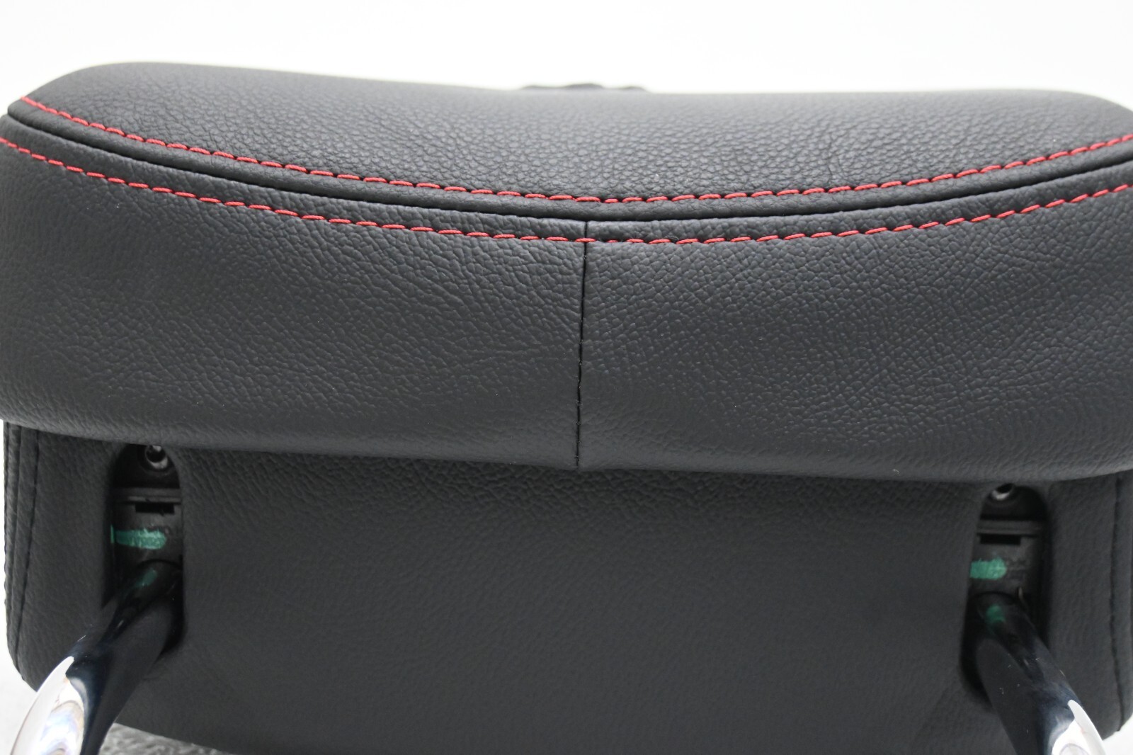 ⭐ 14-22 Maserati Ghibli Front Seat Headrest Restraint Leather Trim Black Oem