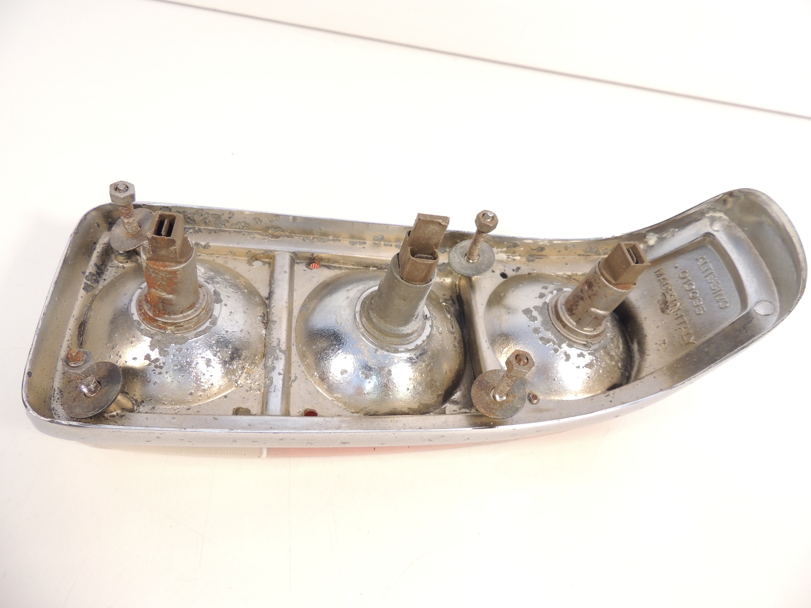 Maserati Rear Tail Light Altissimo 010095 Mexico Quattroporte QP Sebring 1963-69
