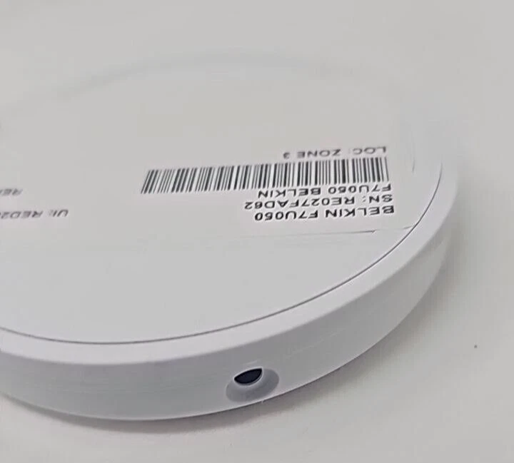 Almohadilla de carga inalámbrica universal Belkin Boost Up Bold 10W Samsung iPhone 13 14 15 Foto 2 de 4