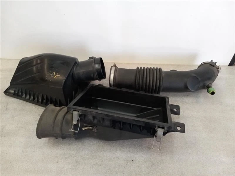 Air Cleaner 4.6L With Police Package Fits 04-10 CROWN VICTORIA 396341 Foto 2 de 4