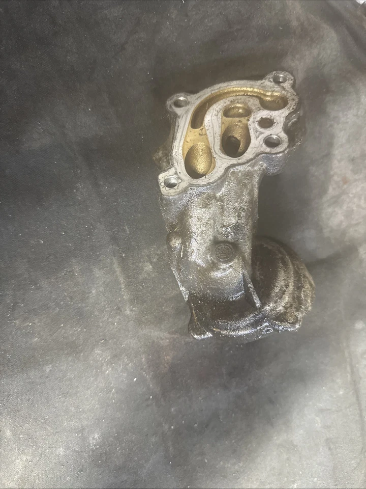 Корпус адаптера масляного фильтра 07–17 GMC Chevy Buick Cadillac 3,0 л 3,6 л 12631607 - Изображение 2 из 2