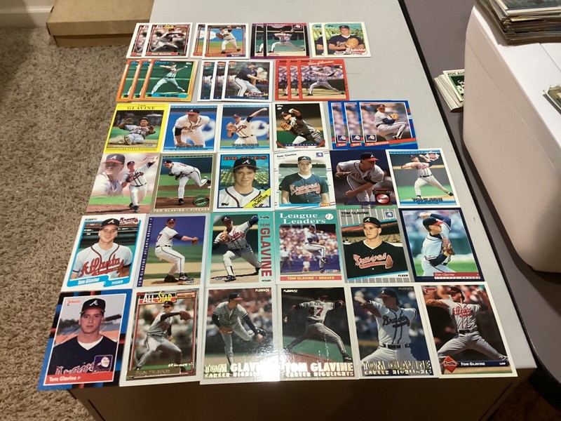 Lot (42) Tom Glavine Cards (nice cards)