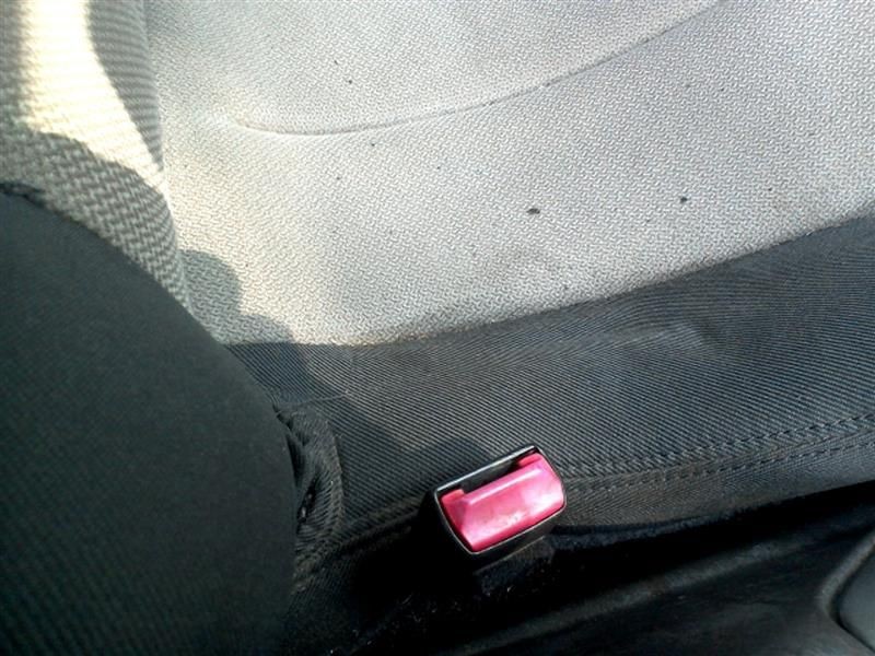 Driver Left Front Seat Belt Buckle Fits 99-02 Cougar 141469