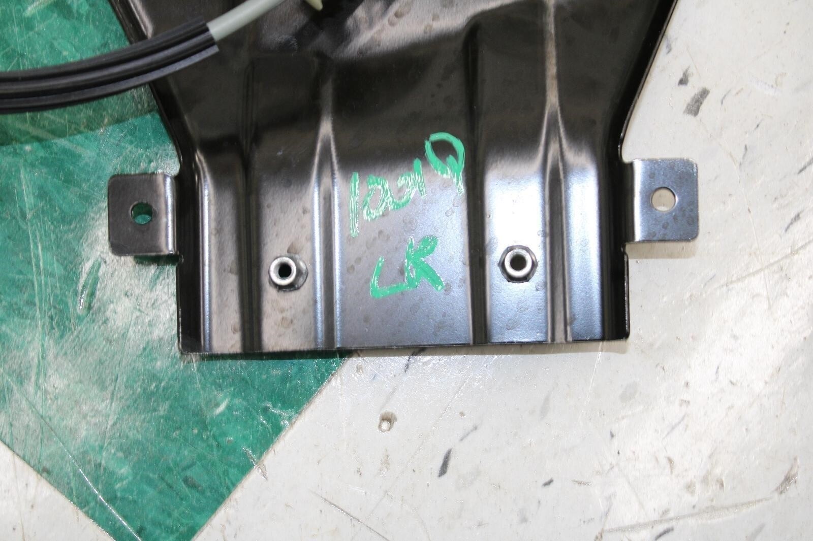 Maserati Ghibli 2014-2021 Rear Left Power window motor