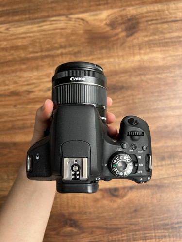 Canon EOS 800D Camera Bundle - Picture 6 of 7