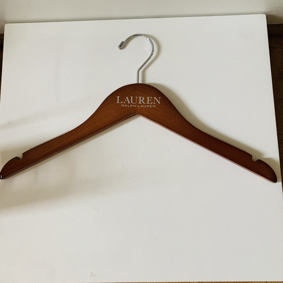 ハンガー　ラルフローレン Lot of 10 Ralph Lauren Polo 15.5” Wood Hangers Dress Shirt