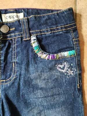 Coole blaue Jeans Hose mit Herz Stickerei Cherokee 122 128