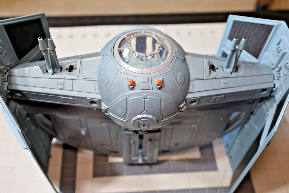 2003 Hasbro Star Wars Darth Vader Imperial Tie Fighter - Image 3 of 4