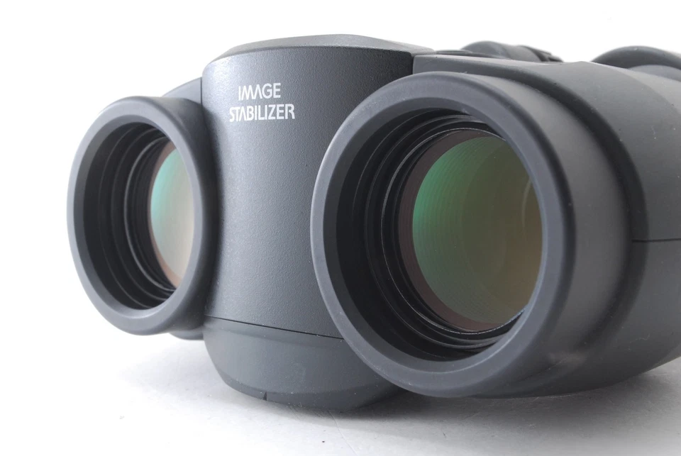 [NEAR MINT in BOX w/Case] Canon 10x30 IS II Stabilization Binoculars From JAPAN - Image 4 of 4