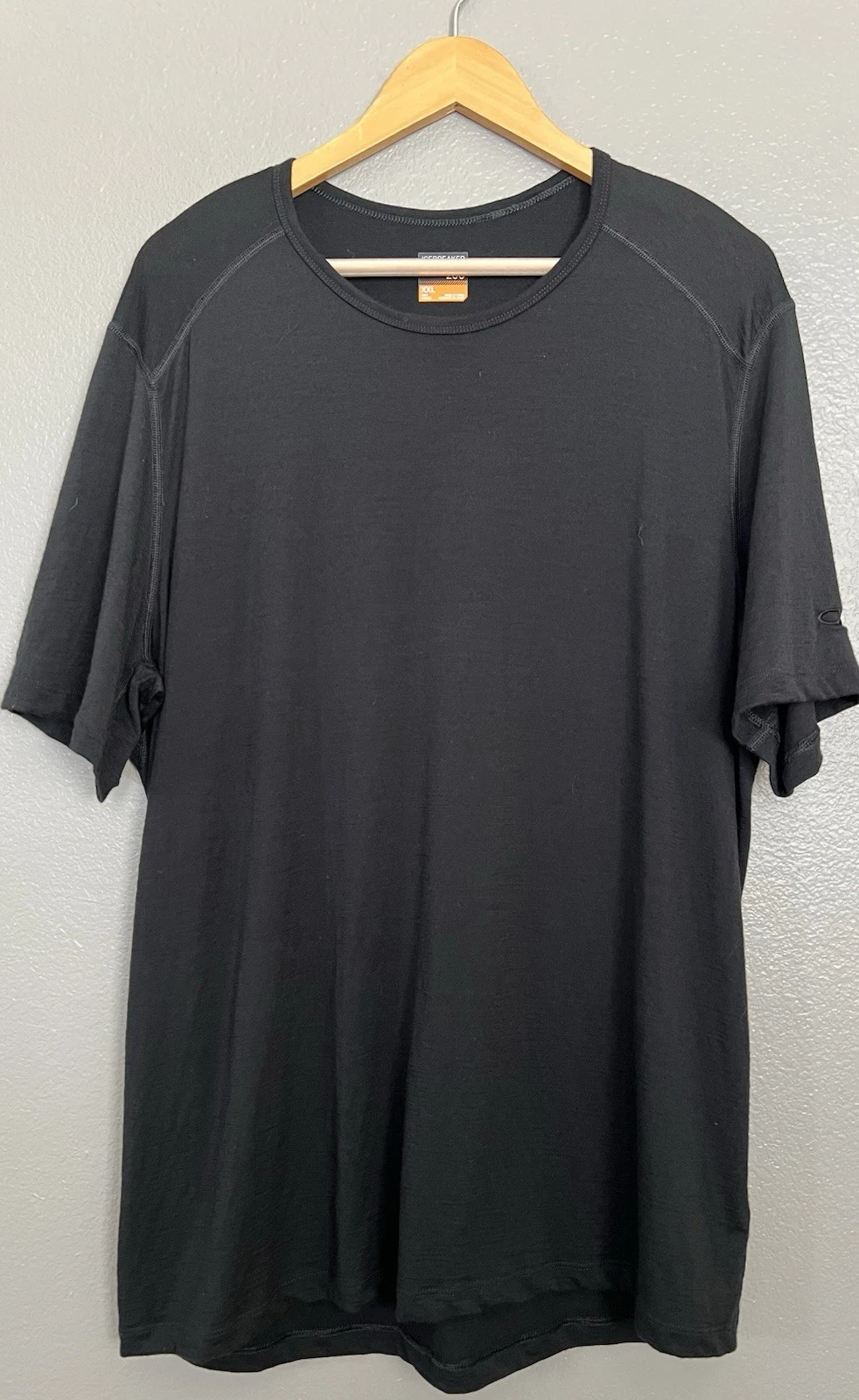 Icebreaker Shirt Mens 2XL Black 200 Merino Wool Short Sleeve Base Layer Stretchy