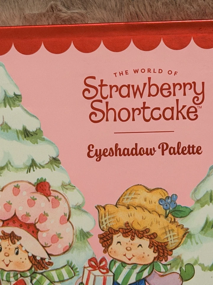 Strawberry Shortcake "Pop Up" Christmas Holiday Eyeshadow Palette - 20 Shades - Image 2 of 4