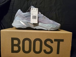 yeezy 700 wave runner hospital blue