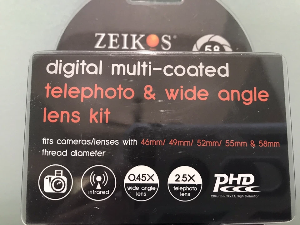 ZEIKOS 58mm 0.45X Wide Angle Lens / 2.5X Telephoto Lens Kit - Image 3 of 4