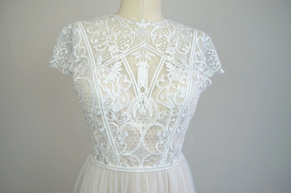 TI ADORA ALLISON WEBB 象牙色 蕾丝薄纱 露背 新娘 婚礼礼服 连衣裙 14 美国 — 第 4/4 张图片