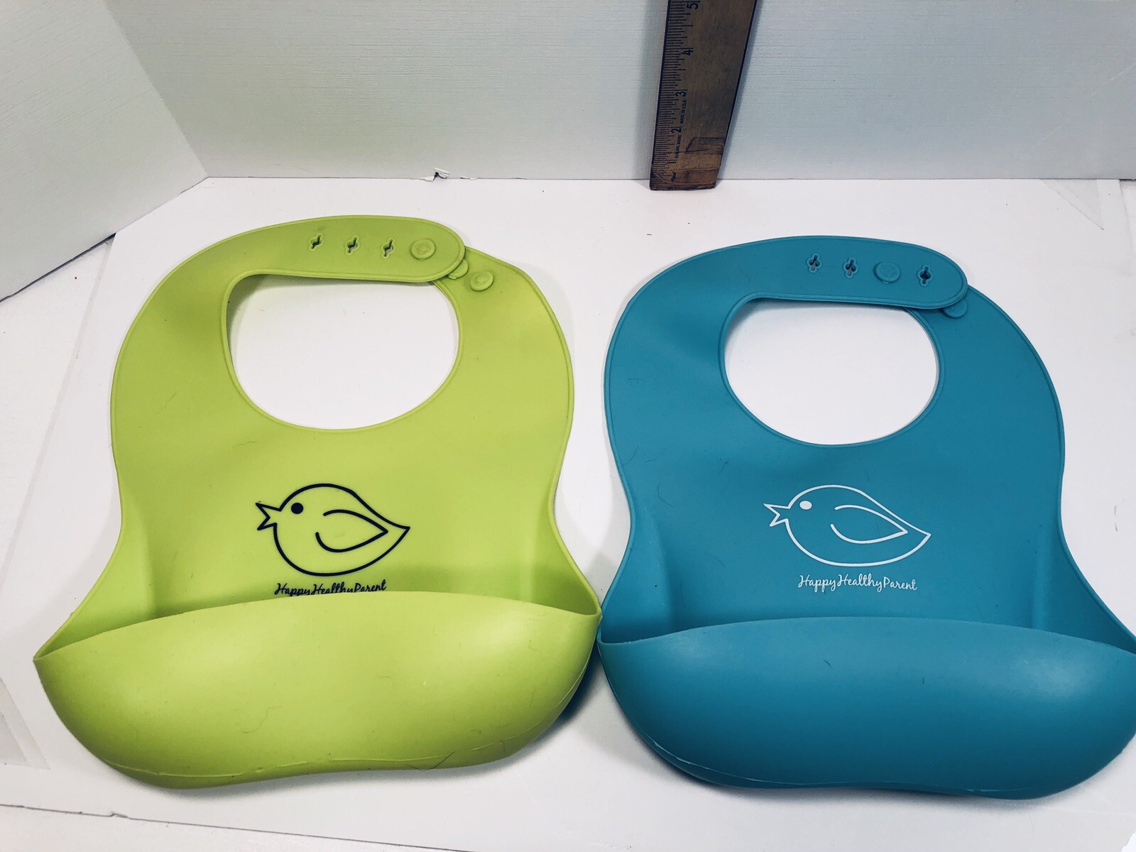 happy healthy parent silicone bib