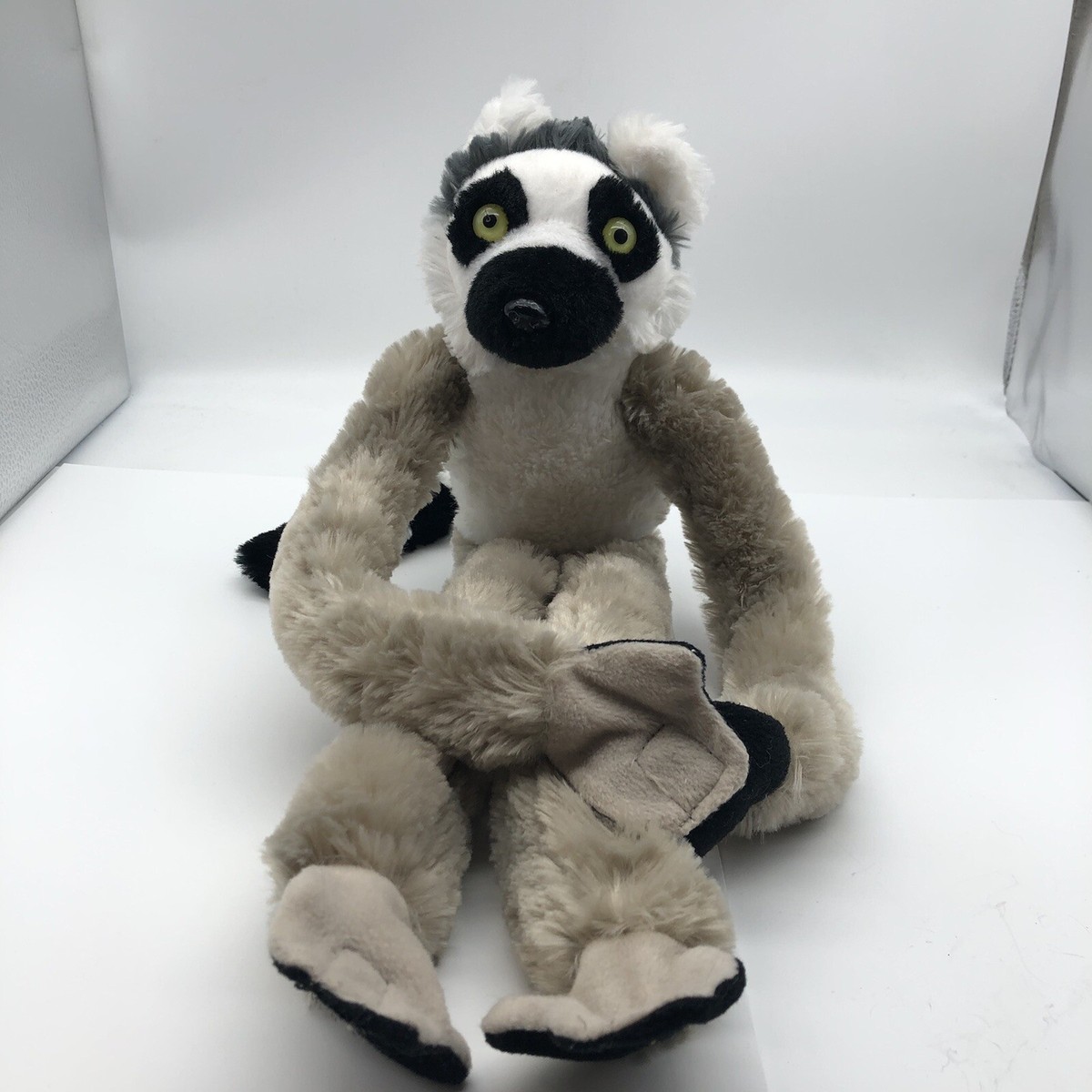 Wild Republic Plush Ring Tailed Lemur Realistic Stuffed toy hugger