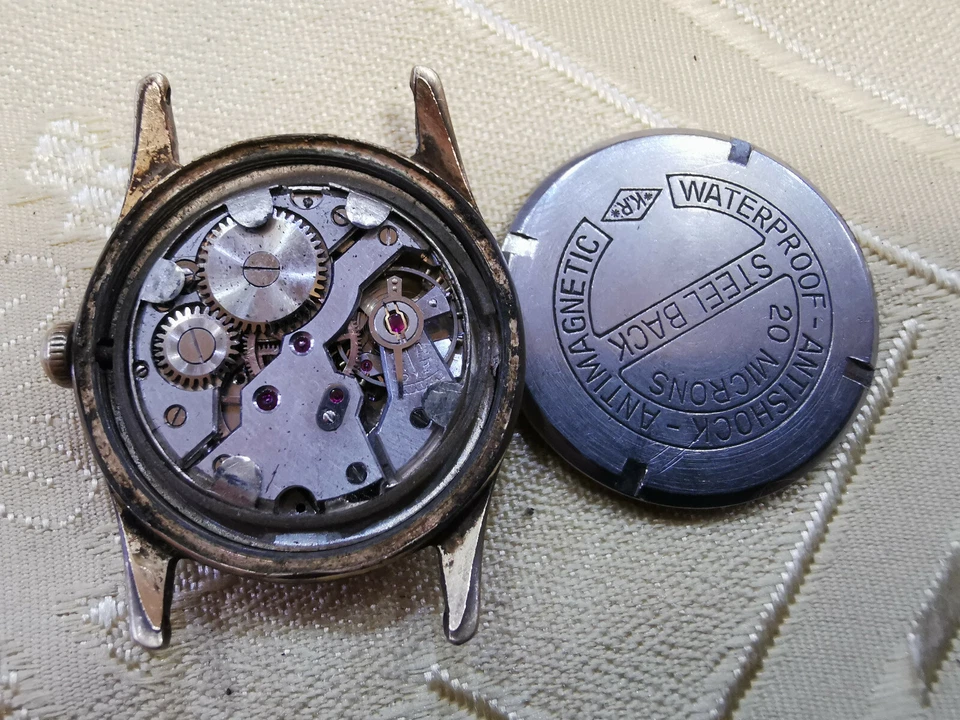   RELOJ HOMBRE ANKER CHAPADO EN ORO VINTAGE HECHO EN SUIZA  Foto 2 de 3