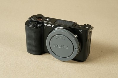 Sony ZV-E10 Gehäuse Systemkamera APS-C, 24,2 MP, 4K-Video
