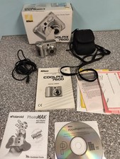 Nikon Coolpix 7600 Compact Digital Camera, for Parts or Repair