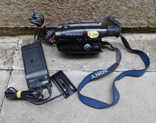Sony Handycam CCD-TR330E PAL Video8 Camcorder 8mm Analog Tape Camera Working