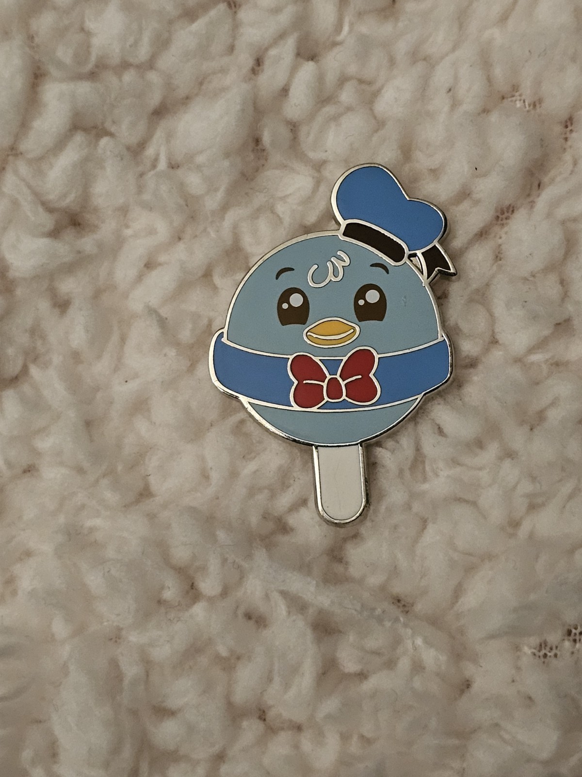 Donald Duck Munchling Pin Lollipop Series 1