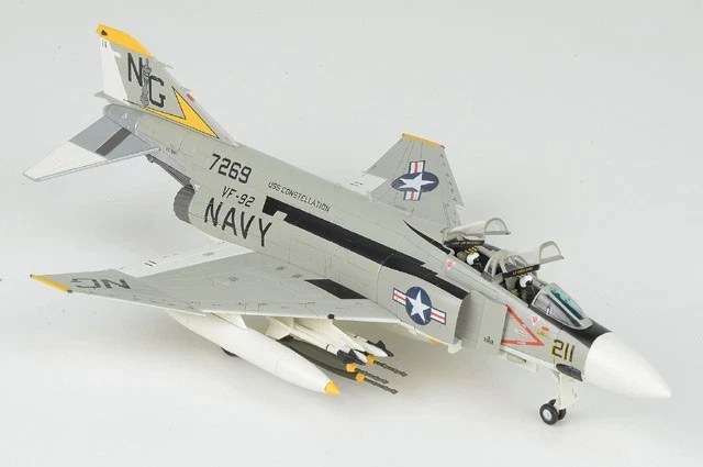 HA19033 Hobby Master F-4J Phantom II 1/72 Modelo Cometa Plateada 211 USN VF-92 Foto 2 de 2