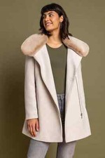 New Roman Originals Ladies Natural Cream Formal Faux Fur Collar Coat Size 10