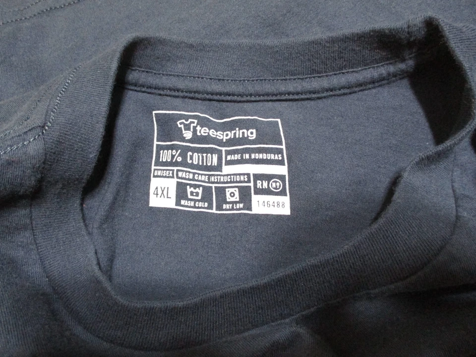 Camiseta TS Classic Fit Negra Gráfica Just A Rabbit Idiot Talla 4XL Unisex Usada en Excelente Condición Foto 2 de 2