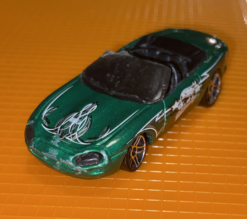 Vintage Hot Wheels 1996 Jaguar XK8 HW Happy Birthday Green Rare