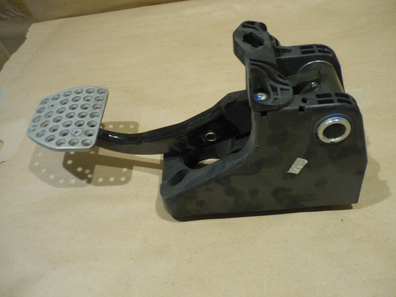 Ferrari 458 - Brake Pedal Box With Pedal - P/N 256436