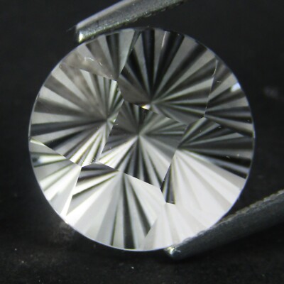 8.34Cts Pretty Natural White Topaz 11.8mm Round Missing 3D Cut Gemstone Ref-VDO