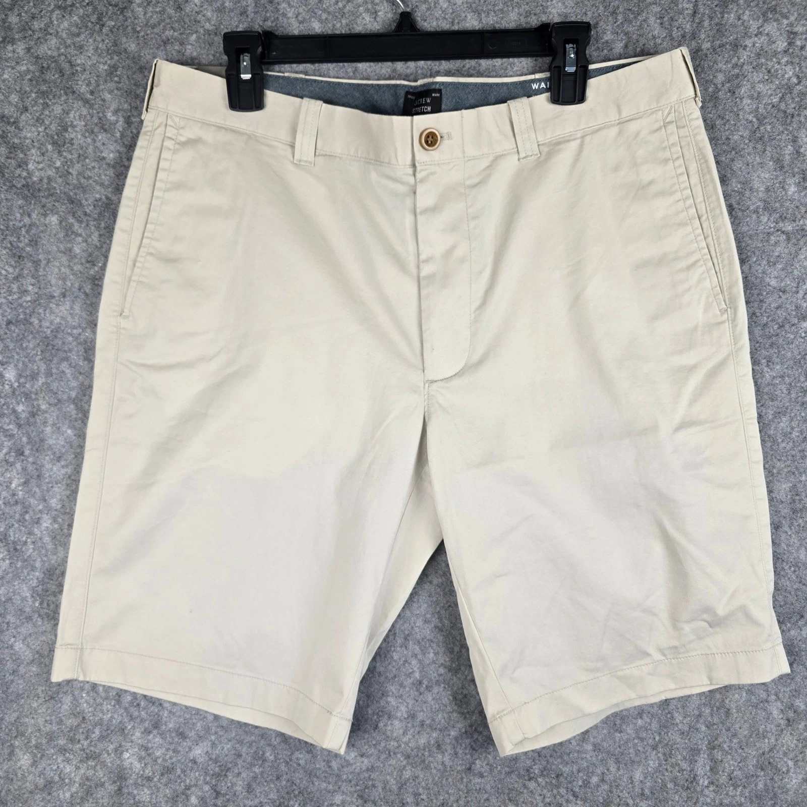 J.Crew Chino Shorts Mens 35 Beige Regular Fit Stretch 10.5 Inseam G1890 NWT