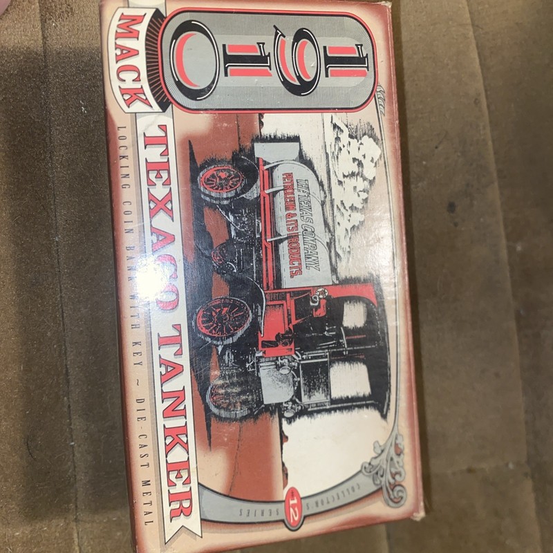 Ertl 1910 Mack Texaco Fuel Tanker Truck Diecast Metal Bank # 12 In Series NEW