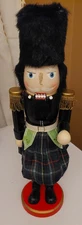 2010 JoAnn Fabrics Christmas Nutcracker Figure Holiday Plaid Kilt Fur Cap READ