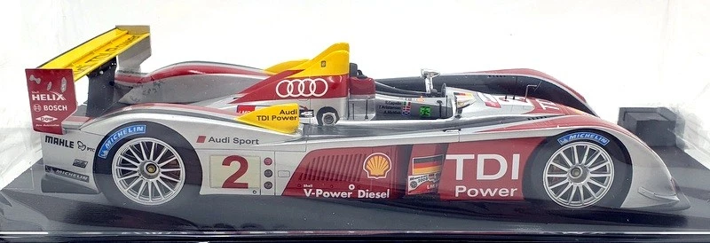 Spark 1/18 Scale 18LM08 - Audi R10 TDI Winner Le Mans 2008 A.McNish - Image 4 of 4