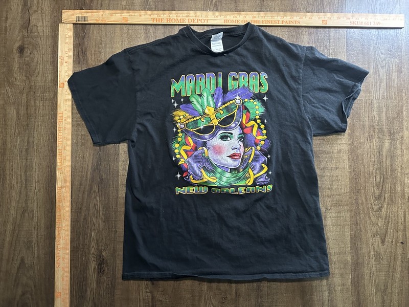 Mardi Gras Rare New Orleans Vintage Unisex Venetian Mask Black T Shirt Size L